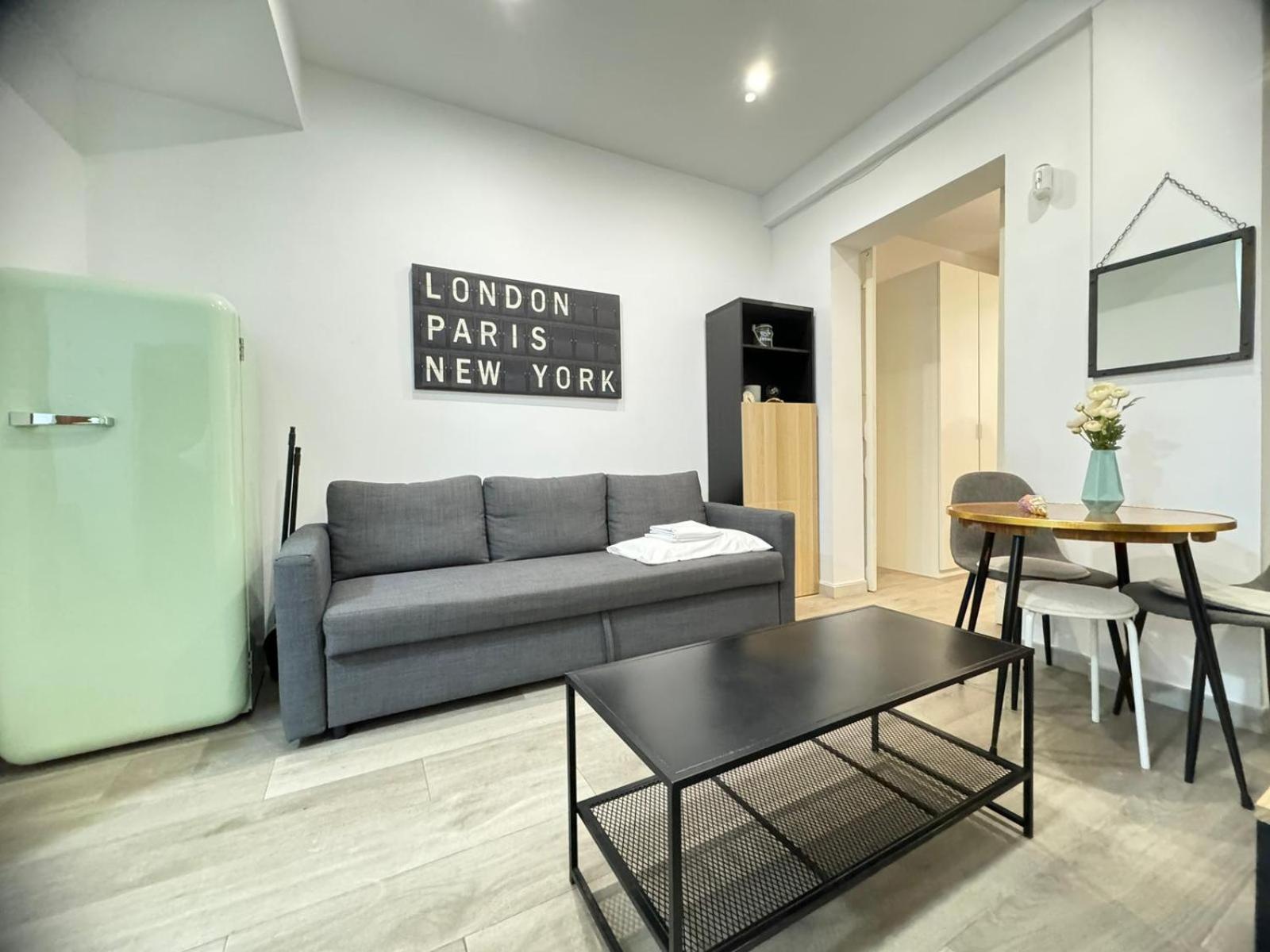 شقة Dianthus House مدريد المظهر الخارجي الصورة